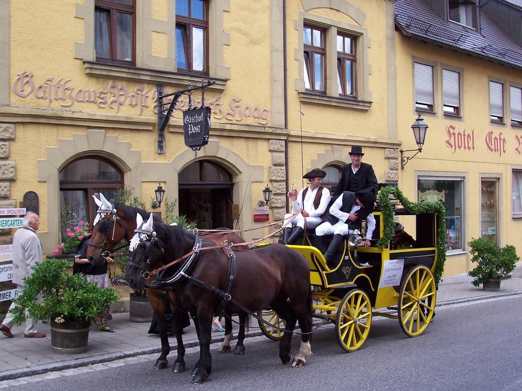 Hotel-Gasthof Die Post Brennerei Frankenhoehe Schillingsfuerst Екстер'єр фото